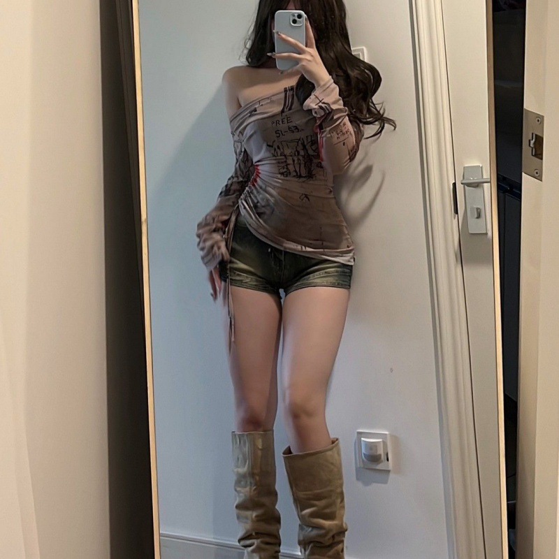 تي شيرت نسائي بأكمام طويلة بتص - مراجعة Screen Top Mesh وسعره